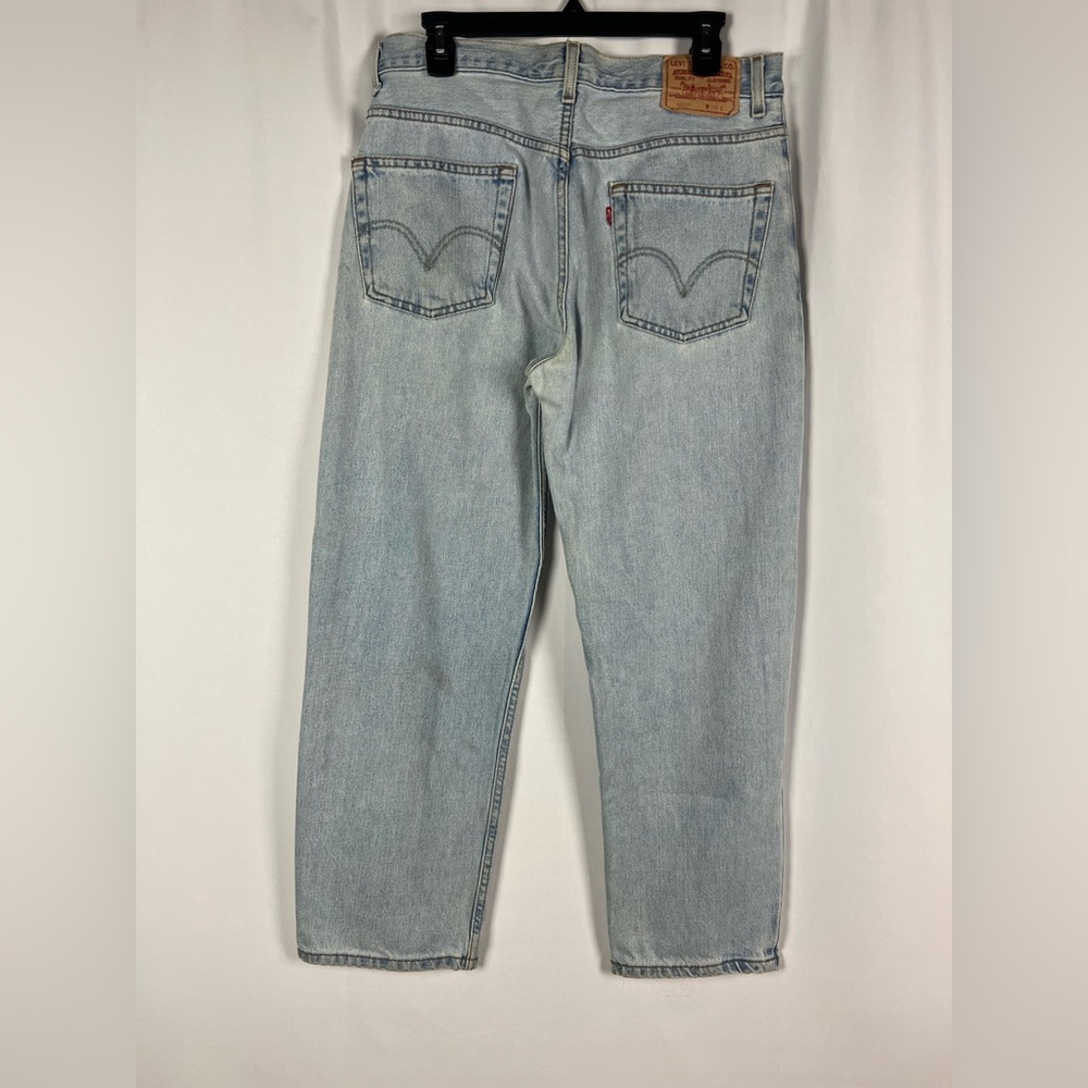 Light wash 550 relaxed fit Levi jeans | 34x30